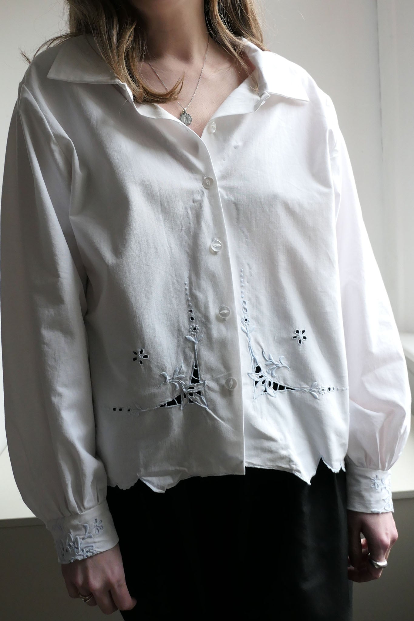 Ada ~ White Cotton Cutout Shirt - M/L