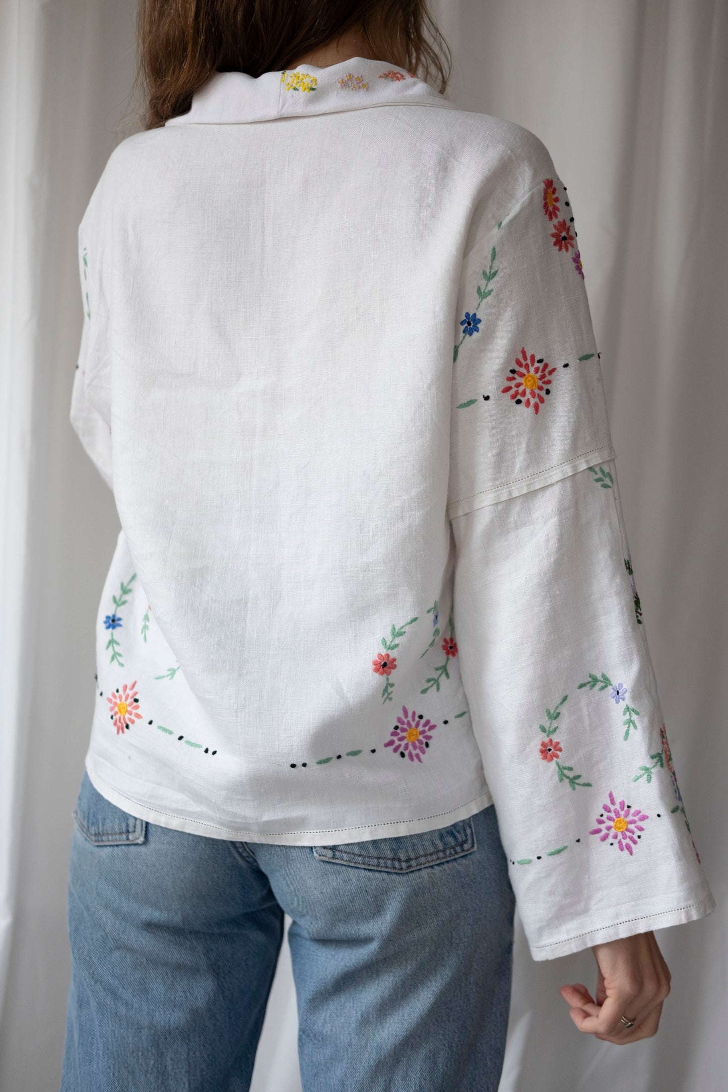 Mandevilla ~ Reworked Vintage Linen Embroidered Shirt - M