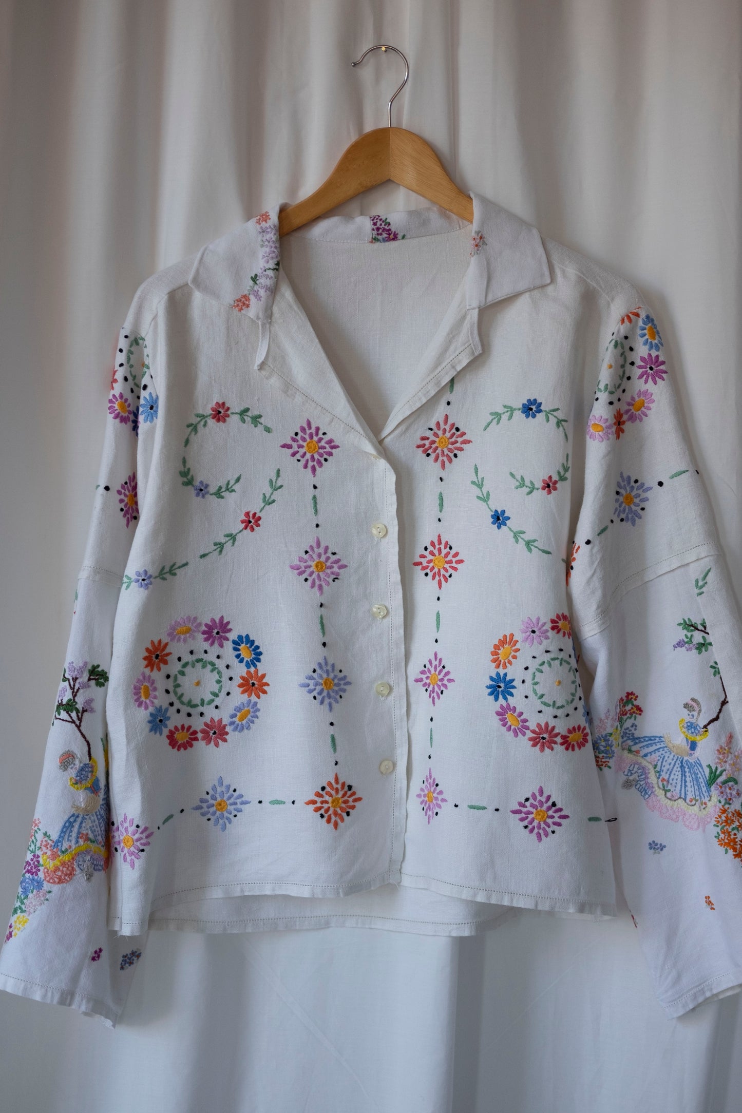 Mandevilla ~ Reworked Vintage Linen Embroidered Shirt - M