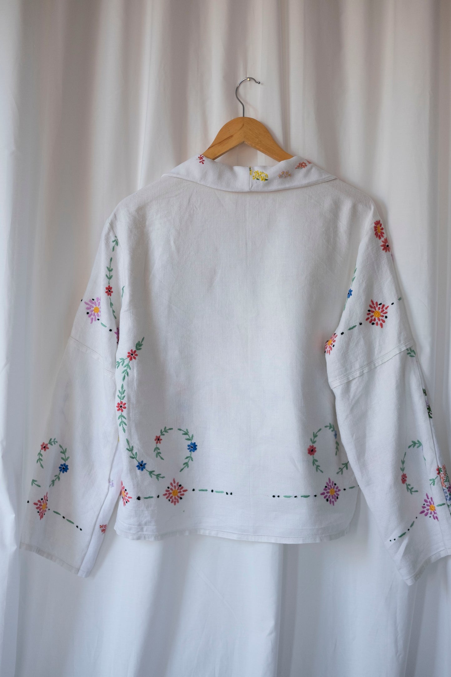 Mandevilla ~ Reworked Vintage Linen Embroidered Shirt - M