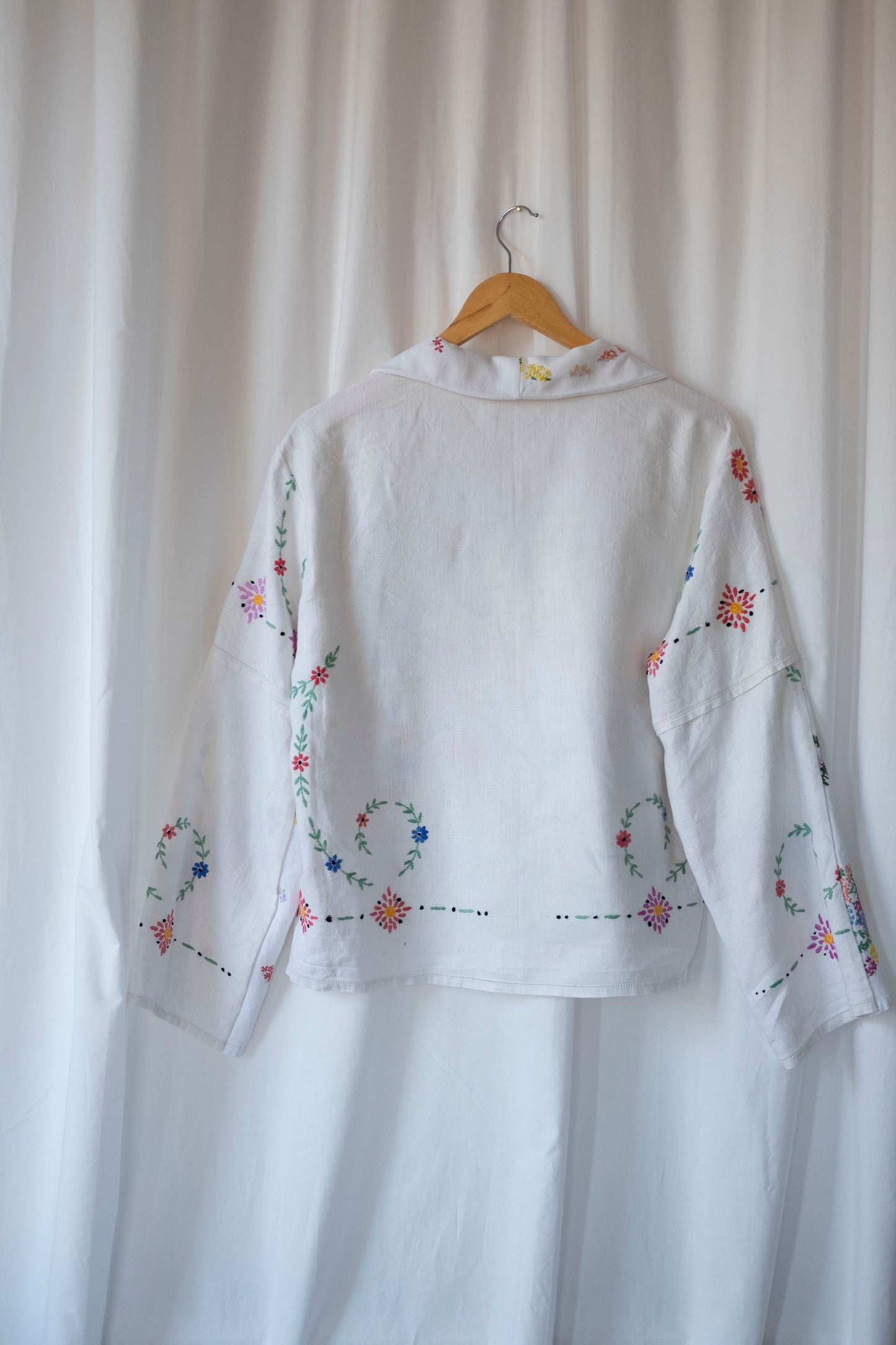 Mandevilla ~ Reworked Vintage Linen Embroidered Shirt - M