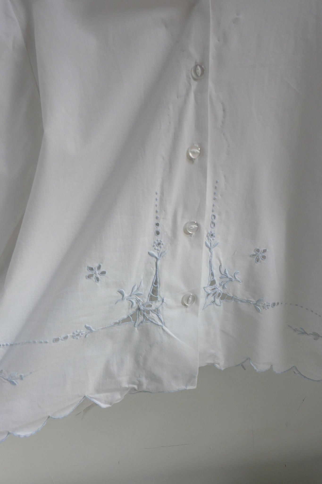 Ada ~ White Cotton Cutout Shirt - M/L