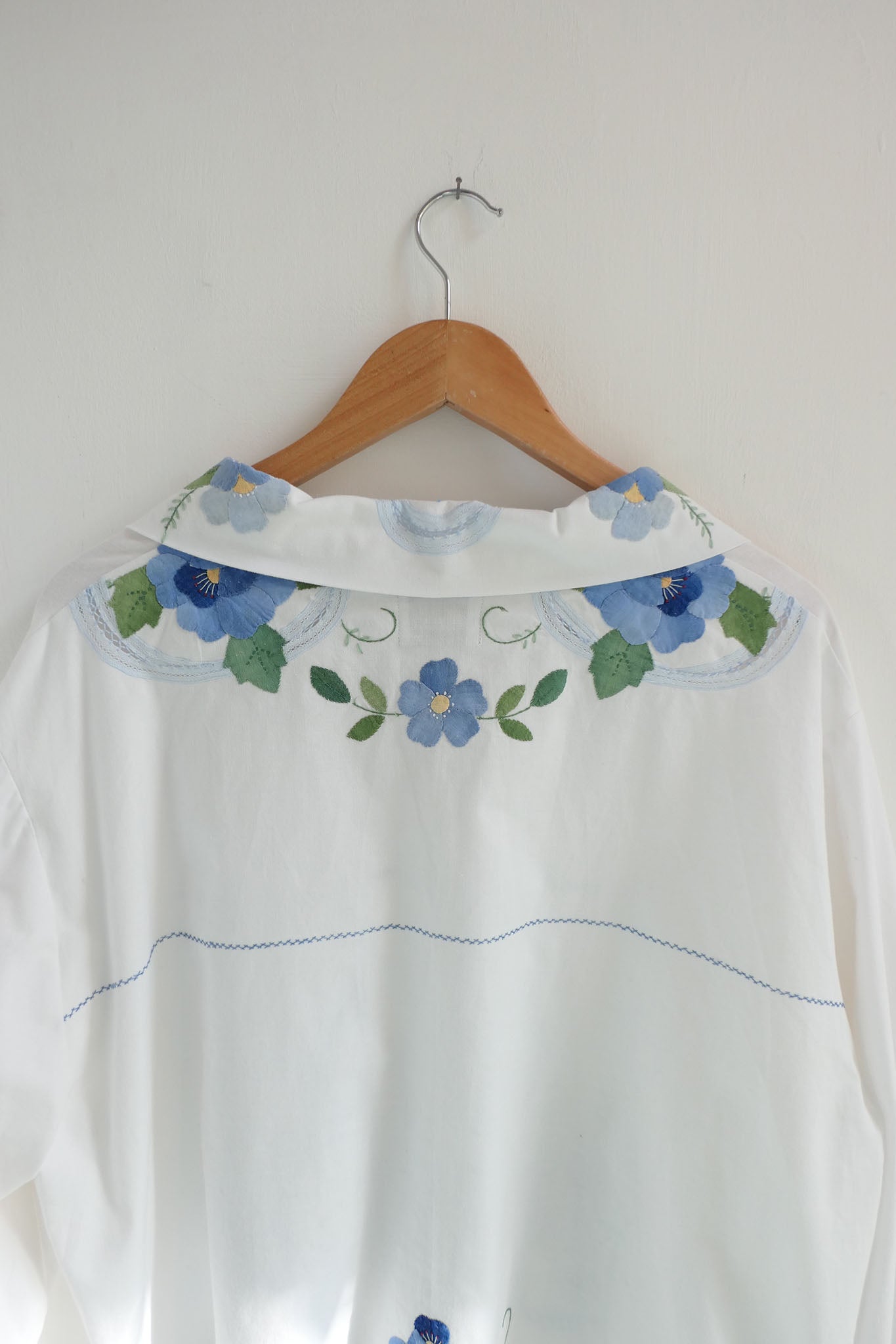 Aster ~ White & Blue Floral Applique Shirt - M/L