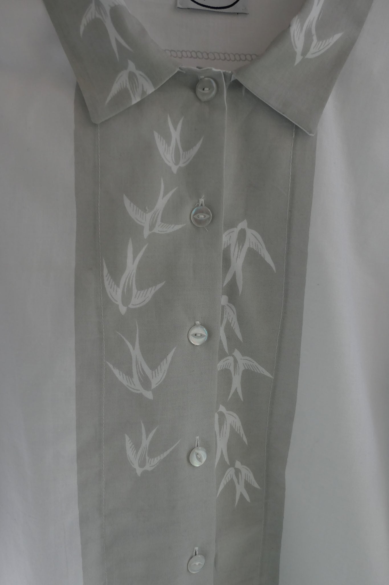 Swift ~ Bird Print & Embroidered Cotton Shirt - M