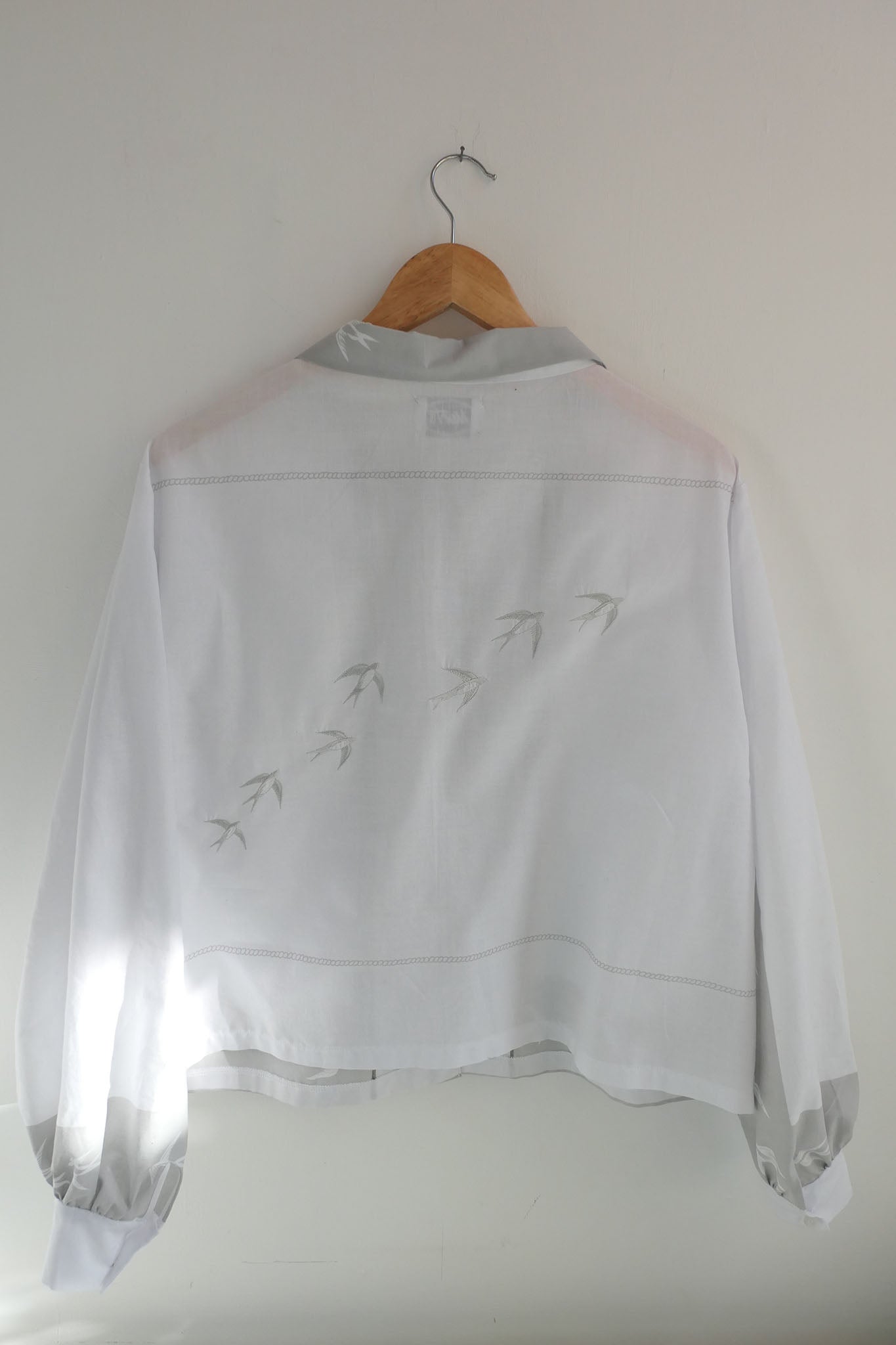 Swift ~ Bird Print & Embroidered Cotton Shirt - M