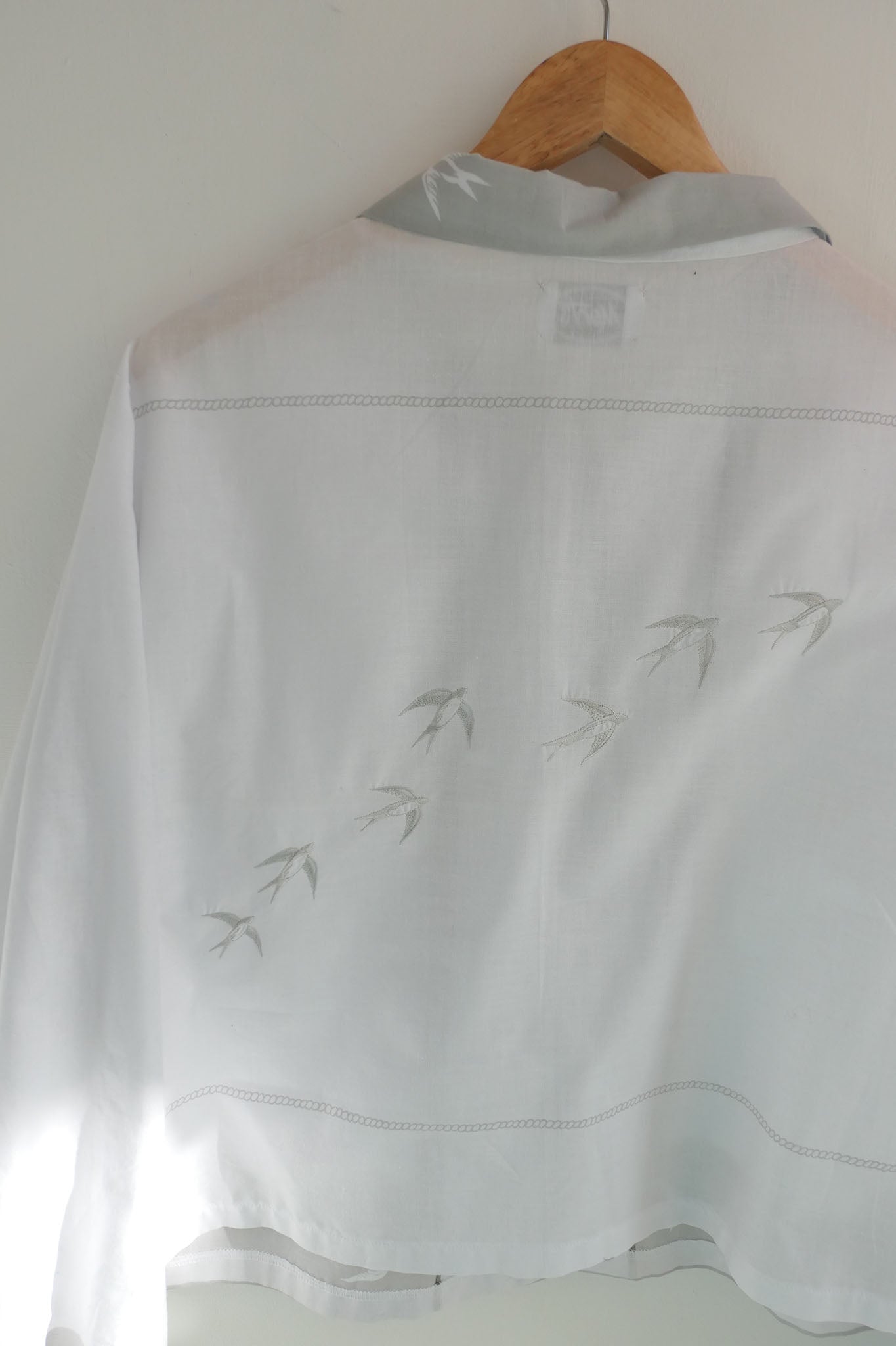 Swift ~ Bird Print & Embroidered Cotton Shirt - M