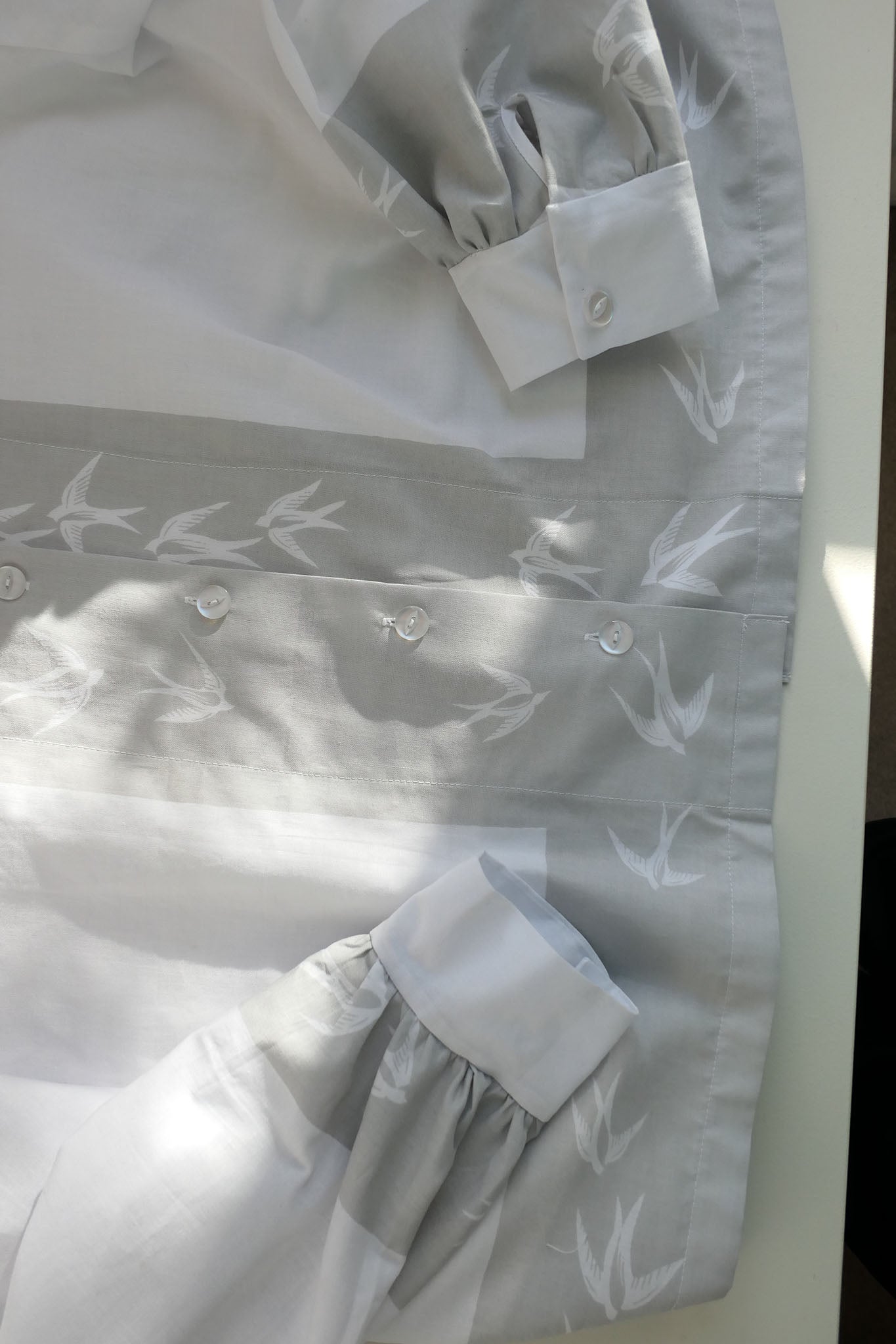 Swift ~ Bird Print & Embroidered Cotton Shirt - M