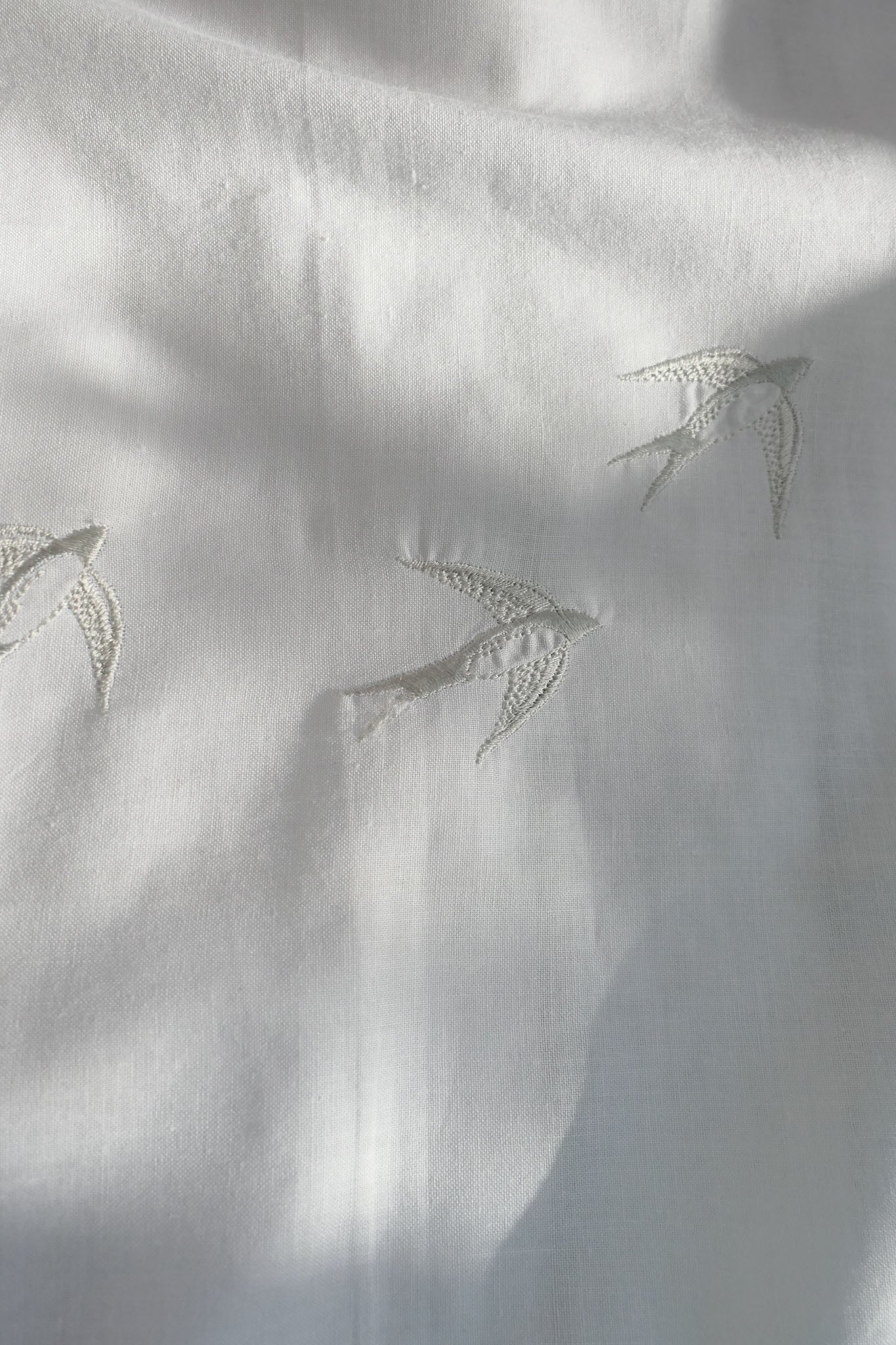 Swift ~ Bird Print & Embroidered Cotton Shirt - M
