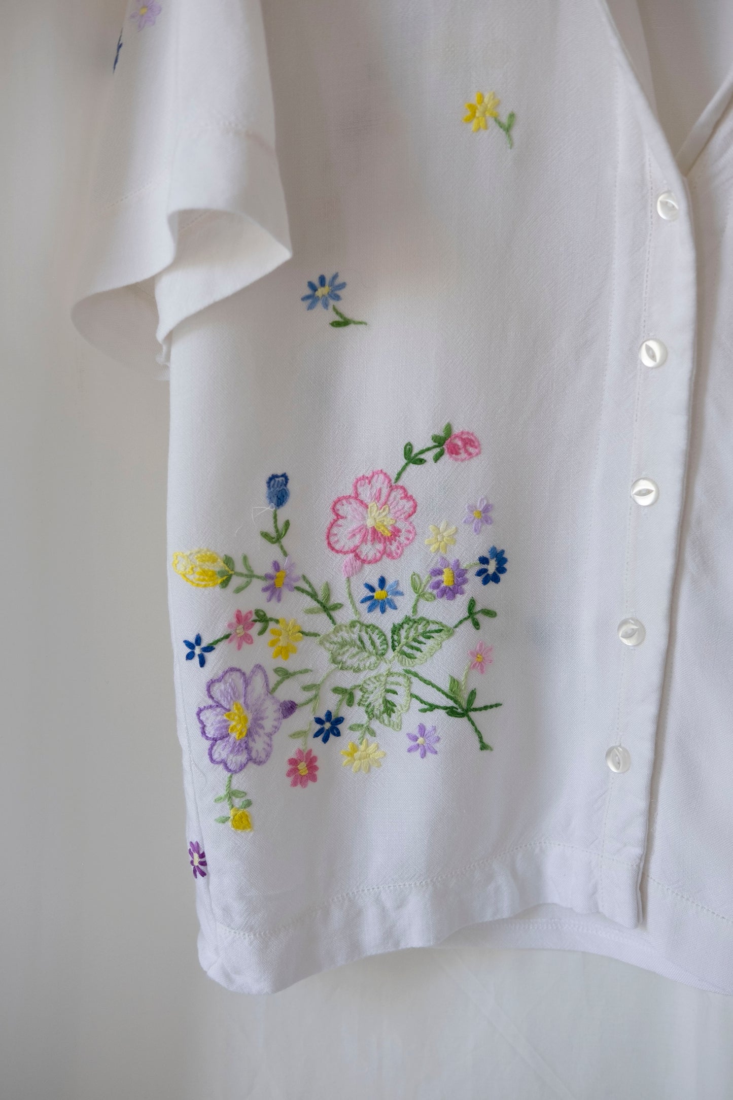 Garland ~ Reworked Vintage Embroidered Cotton Shirt - M