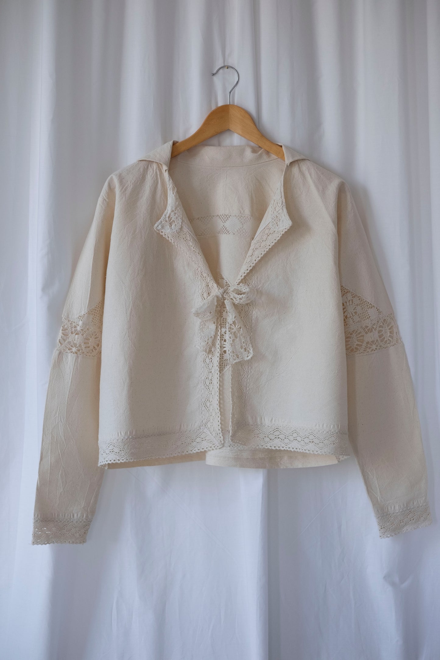 Astrantia ~ Reworked Vintage Linen Antique Lace Tie Shirt - S