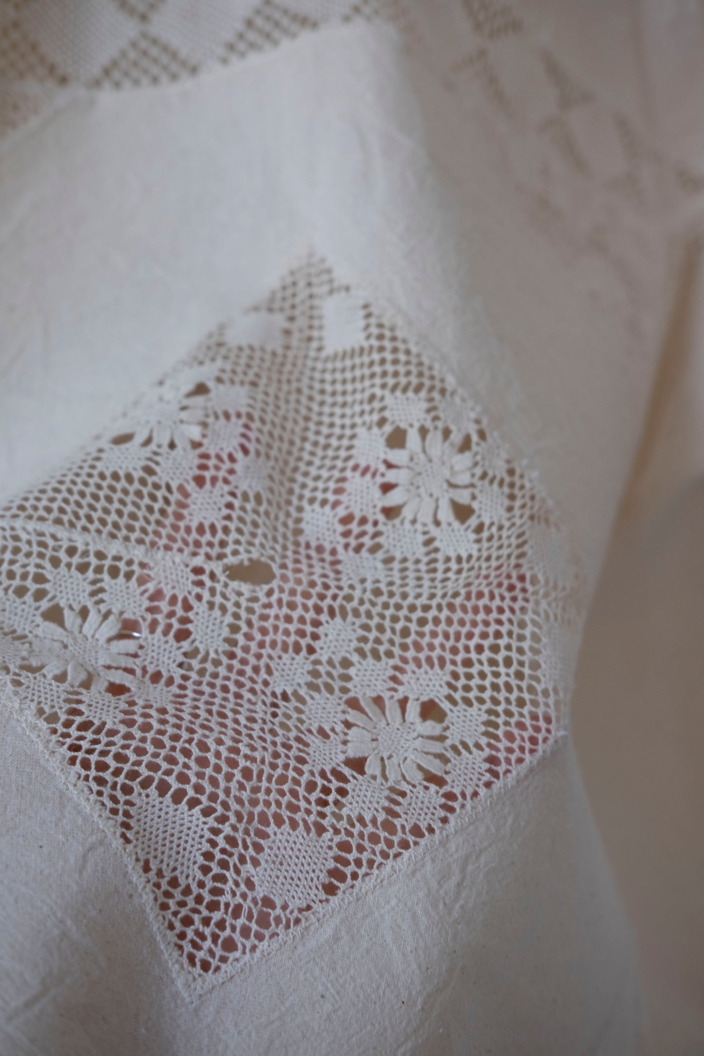 Astrantia ~ Reworked Vintage Linen Antique Lace Tie Shirt - S