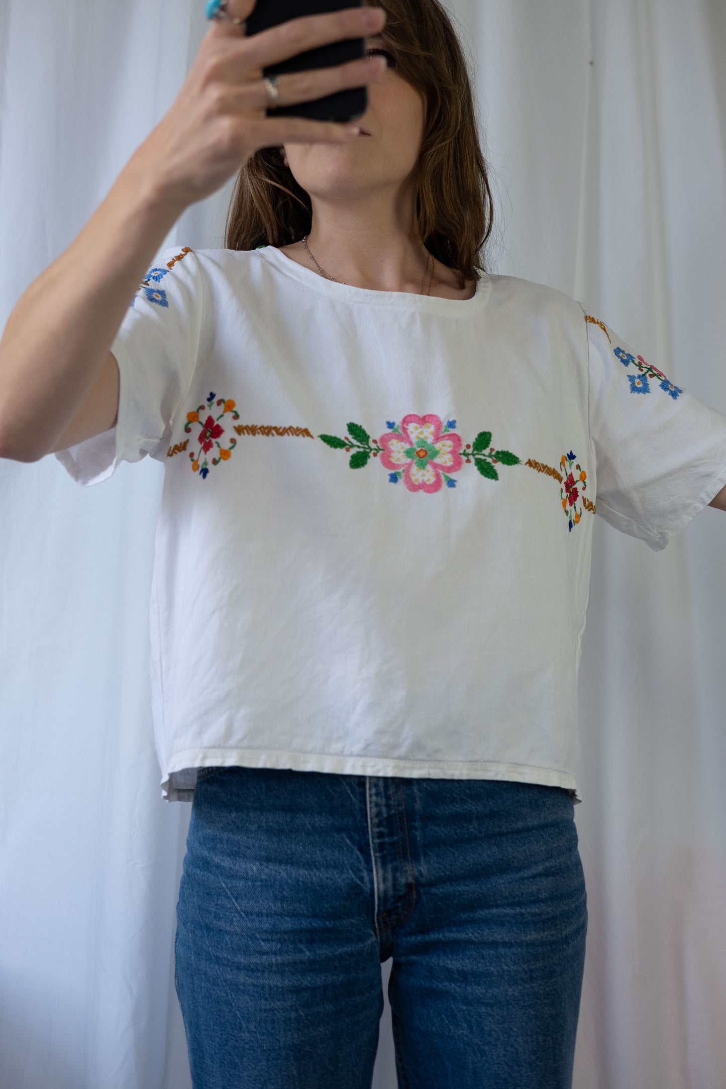 Dahlia ~ Reworked Vintage Linen Embroidered Tee - L