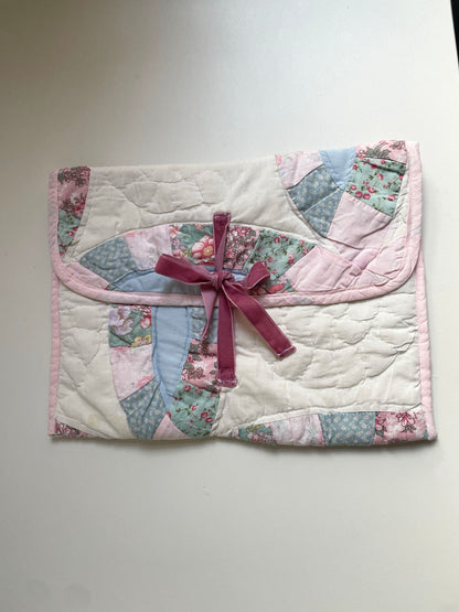 Joan Quilt Laptop Case 002