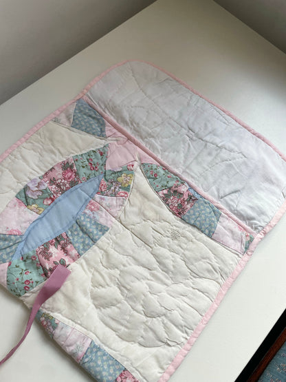 Joan Quilt Laptop Case 002