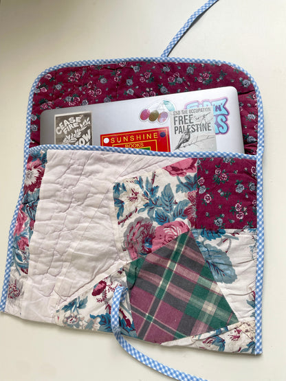 Joan Quilt Laptop Case 001