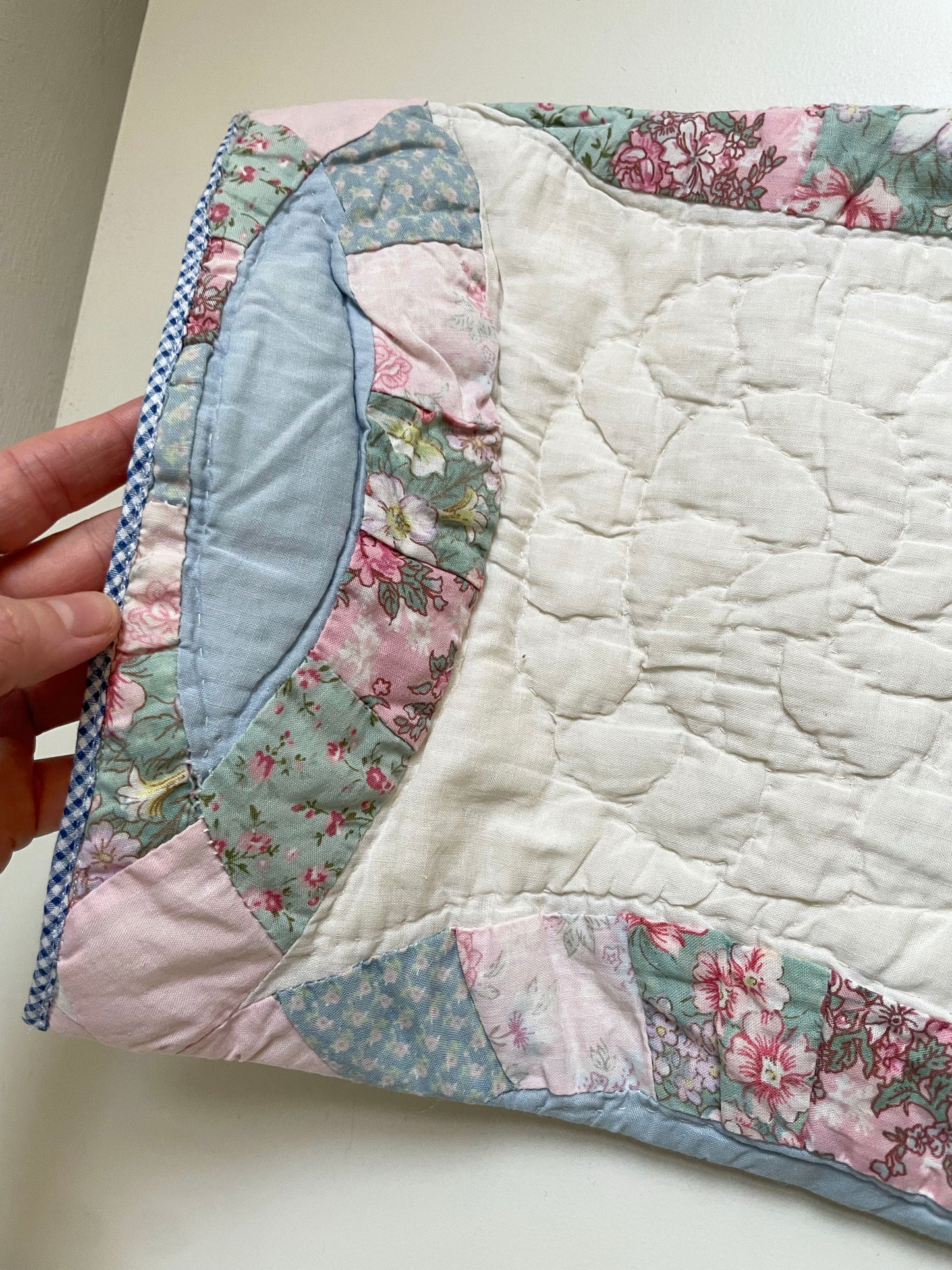 Joan Quilt Laptop Case 004