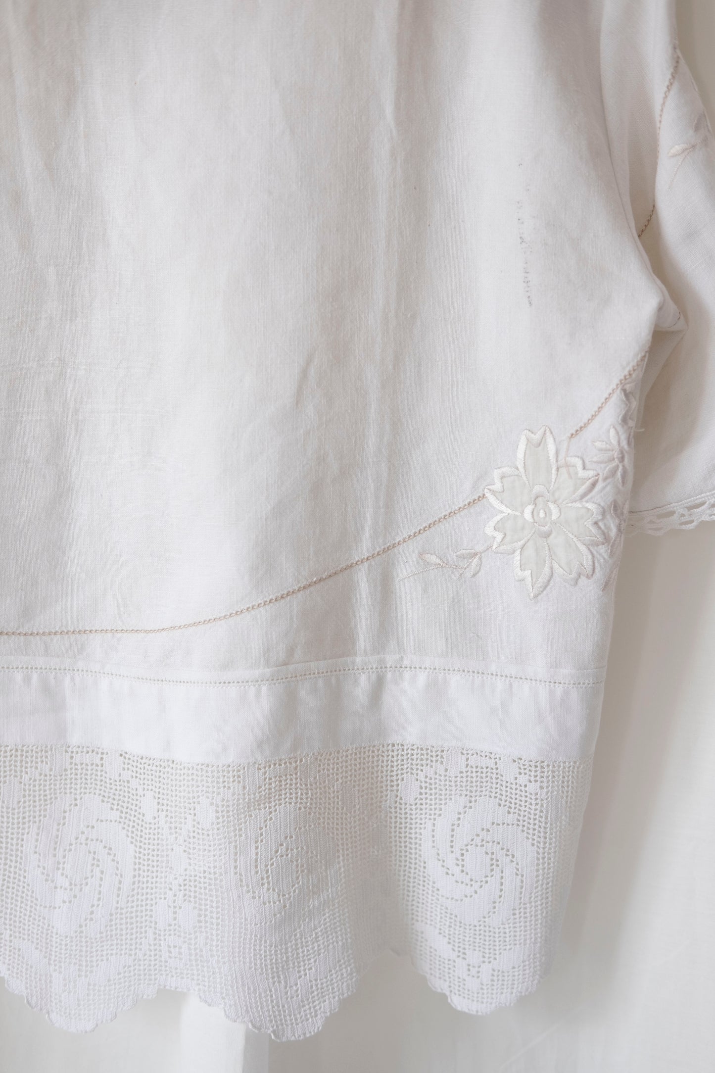 Primrose ~ Reworked Linen & Crochet Tee ~ M/L