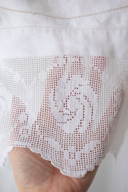 Primrose ~ Reworked Linen & Crochet Tee ~ M/L