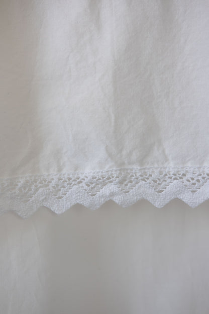 Jane ~ Reworked Vintage Linen Crochet Tee - M