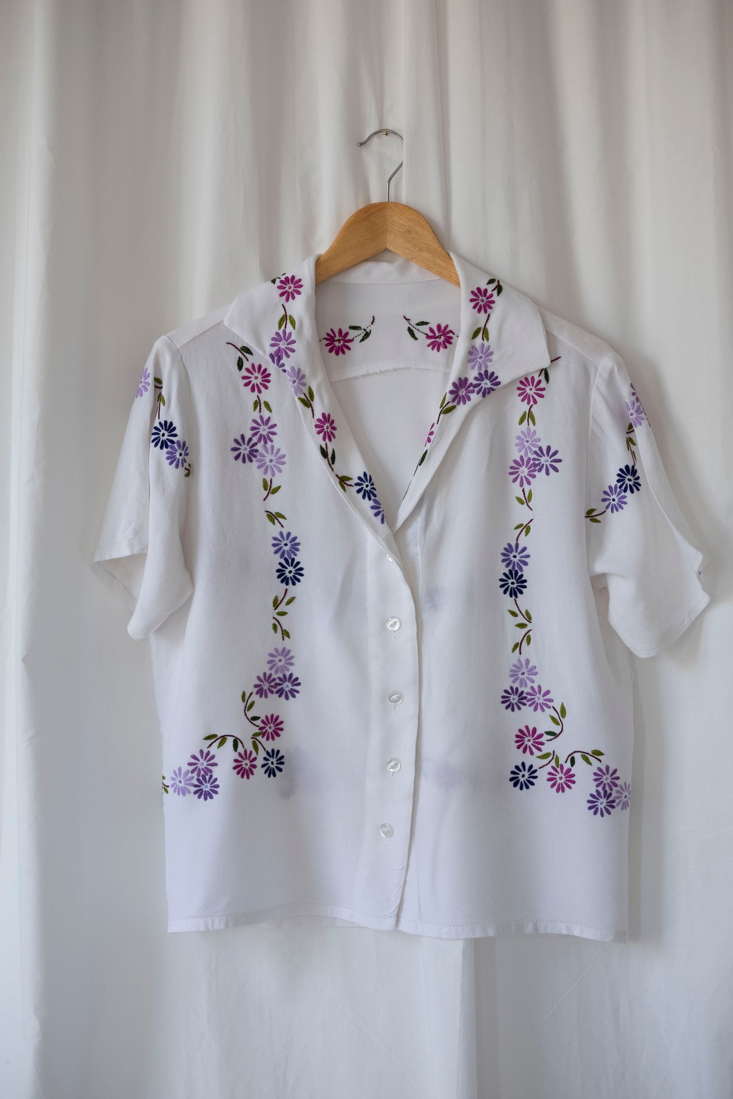 Allium ~ Reworked Vintage Embroidered Cotton Shirt - M