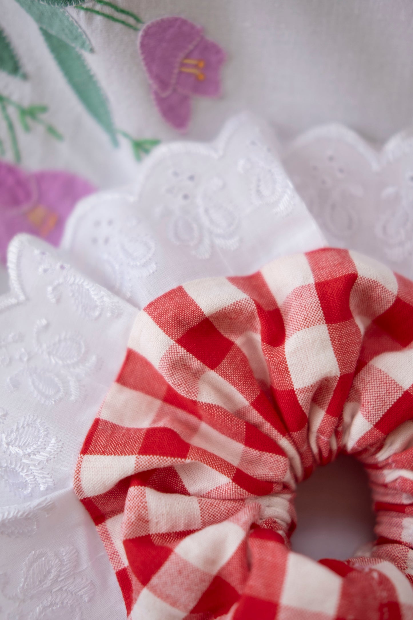 Solstice Scrunchie - Red Gingham XL